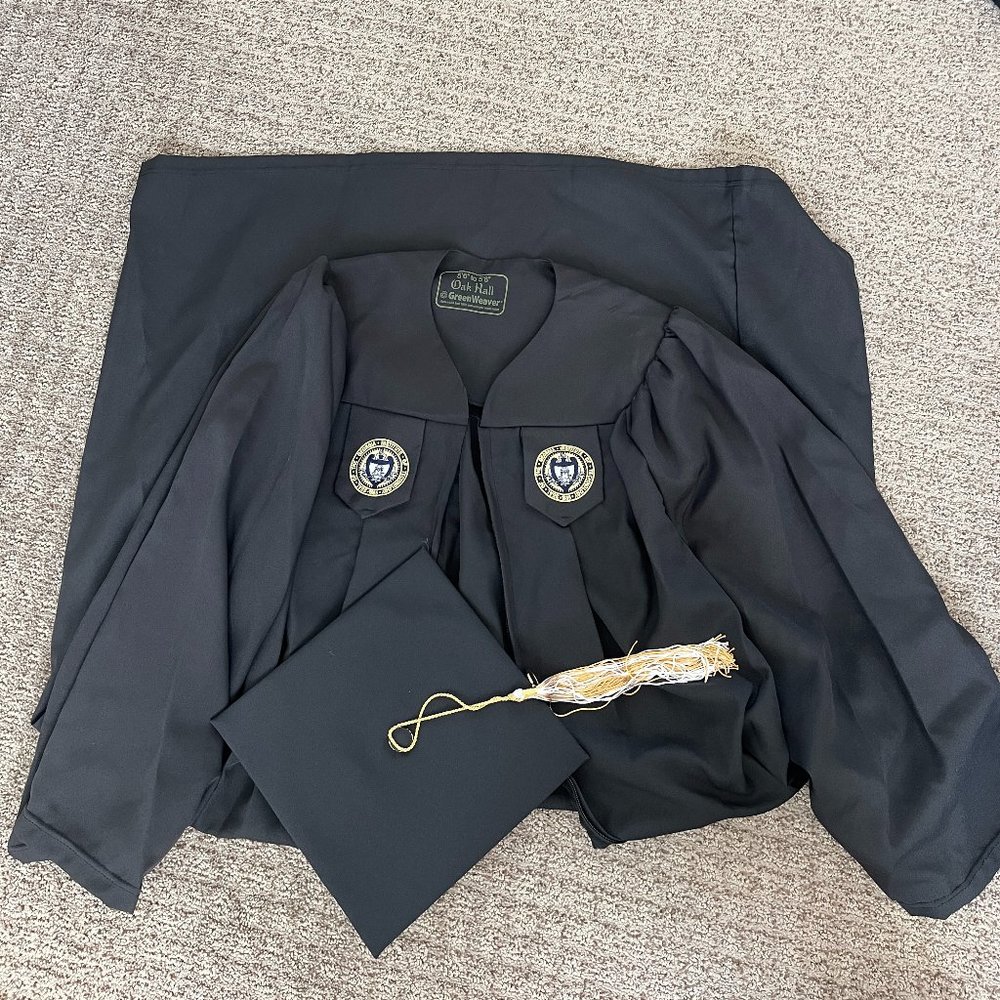 Georgia Tech Undergrad cap, gown, and hood